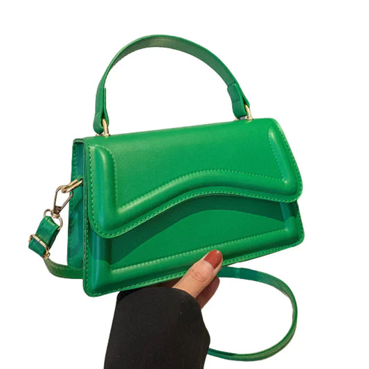 Green Wave-Stitch Handbag | Modern Design | Versatile Carrying Options