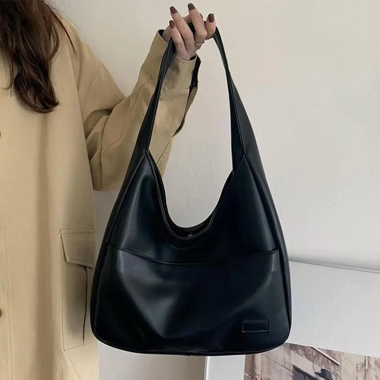 Minimalist Faux Leather Hobo Bag | Sleek and Functional | Everyday Elegance