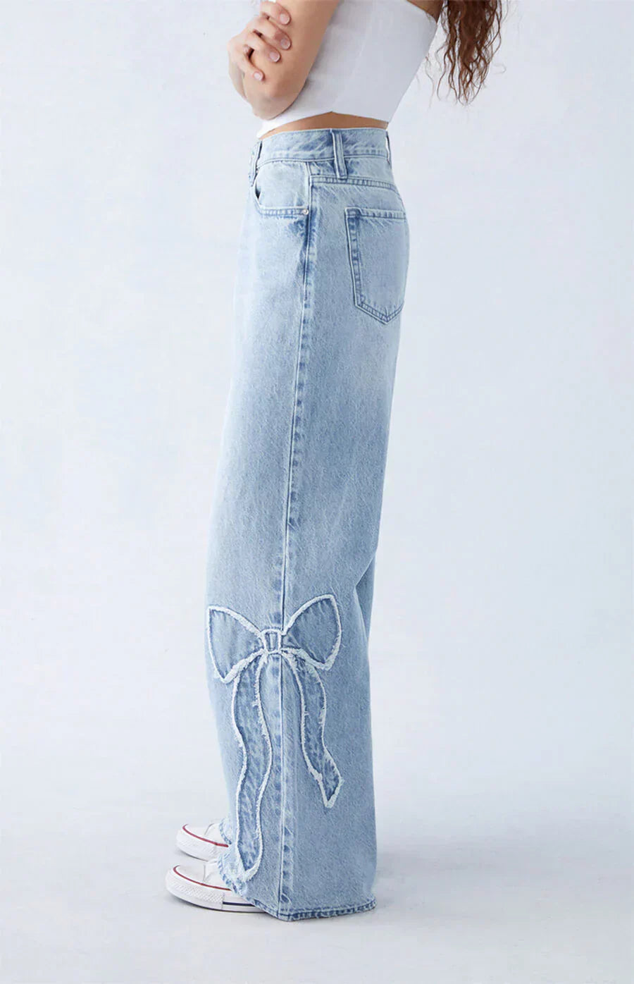 Wide-Leg Bow-Embroidered Jeans | Light-Wash Denim | Feminine and Stylish